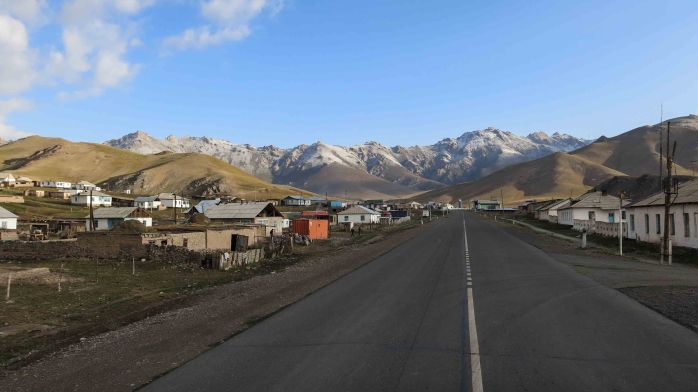 Sari Tash - gateway to Kyrgyzstan